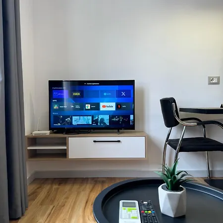 Elegant * Тирана